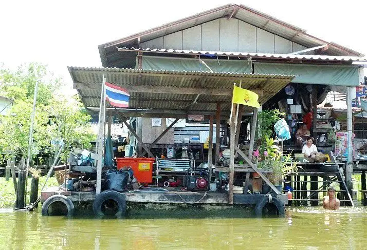 Four-wheel