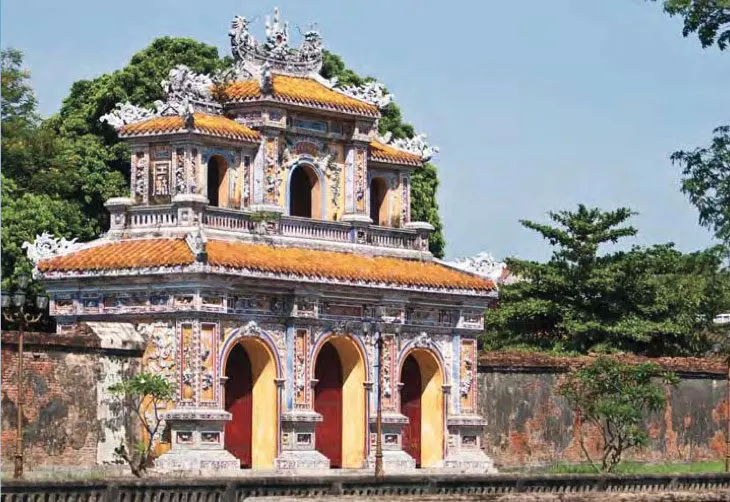 Luxusreise Vietnam – Windrose Lebensart in der Halong Bucht