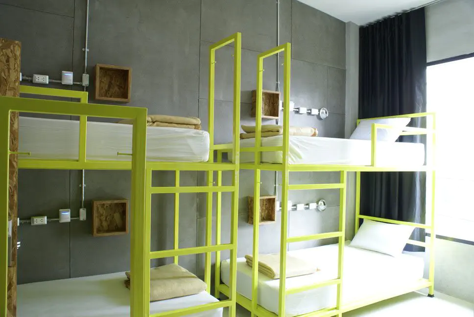 Gastbeitrag-Ladies-Dormitory-Lub-d-Bangkok-Silom