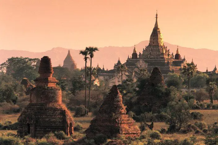 Windrose Finest Travel – Luxusreisen nach Myanmar auf dem Irrawaddy mit der Orcaella
