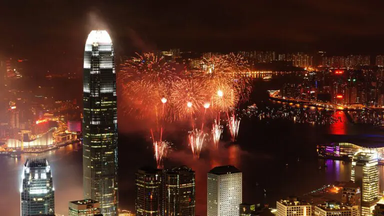 feel-China-Silvester-Hong-Kong GoAsia-Newsletter-2014-04