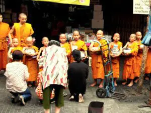 green-mango-travel