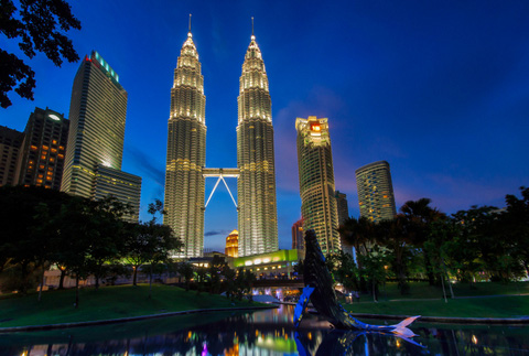 buffalo-tours-titelbild-petronas-zwillingstrme