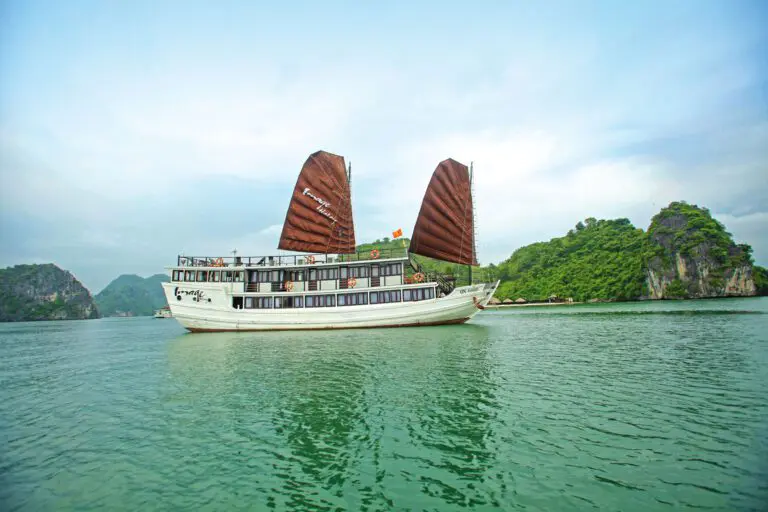 Vietnam-Halong