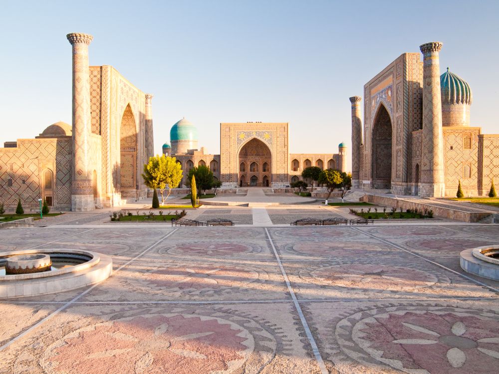 AsianSpecial2 Samarkand - Registan Platz