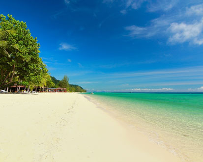 Thailand KohNgai WeierStrand shutterstock 257832379
