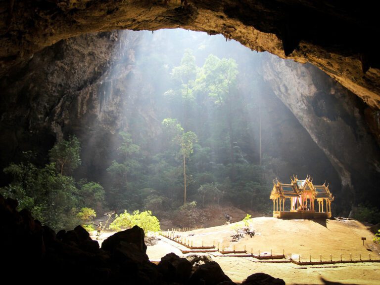 Phraya-Nakhon-Hoehle-web