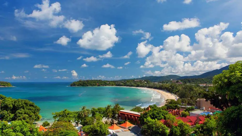thailand-phuket-blick-auf-kata-beach