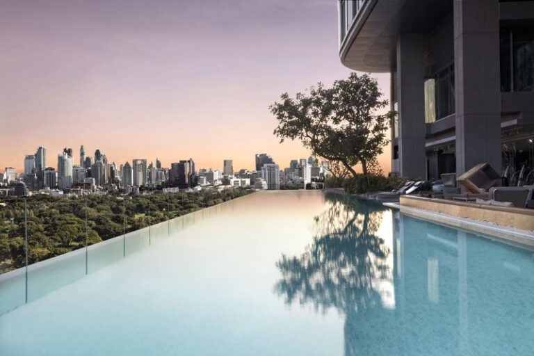 csm SO Sofitel Bangkok - Infinity Pool I ea1ff50b9a