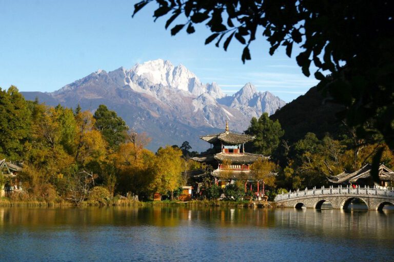 China-Yunnan-Lijiang-teich-des-schwarzen-drachen