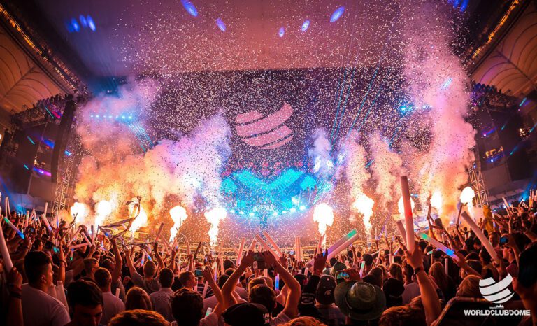 Mainstage-World-Club-Dome