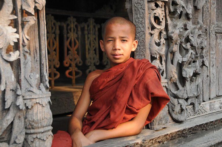 Titelbild Myanmar Moench