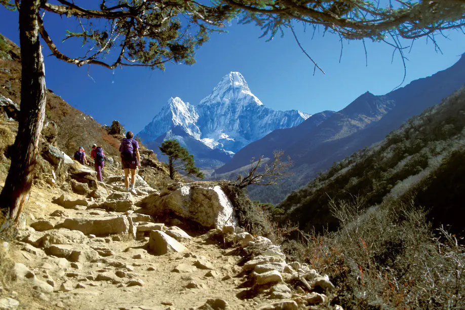 Everest-AmaDablam-Khumbu