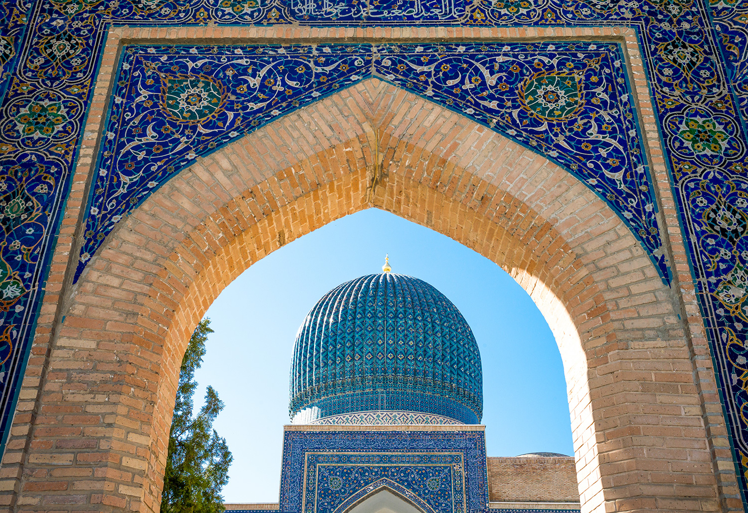 Mausuleum-Amir-Temurs-Gur-Emir-Samarkand-Usbekistan