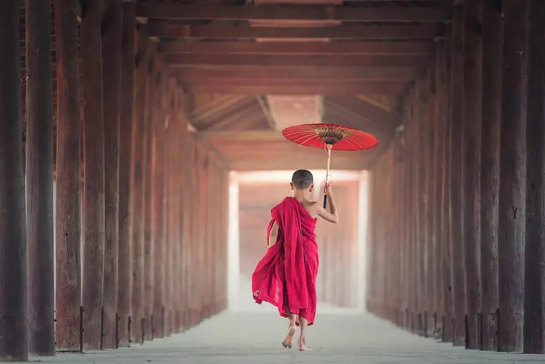Myanmar-Bagan-Moench-anzeigebild