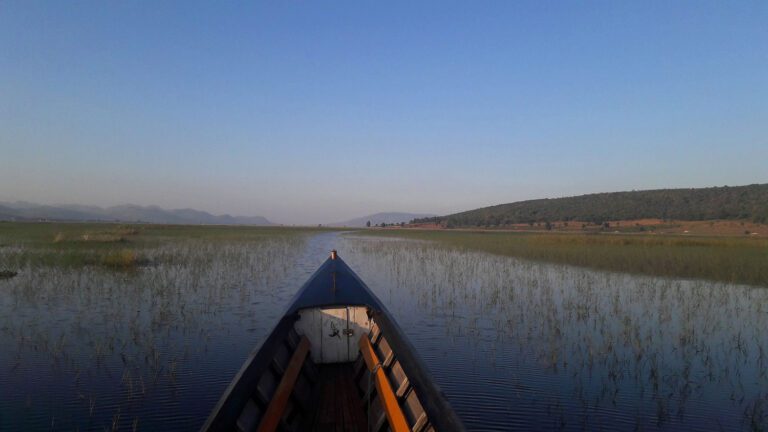 boat-trip-during-Inle-Sanctuary-excursion-3