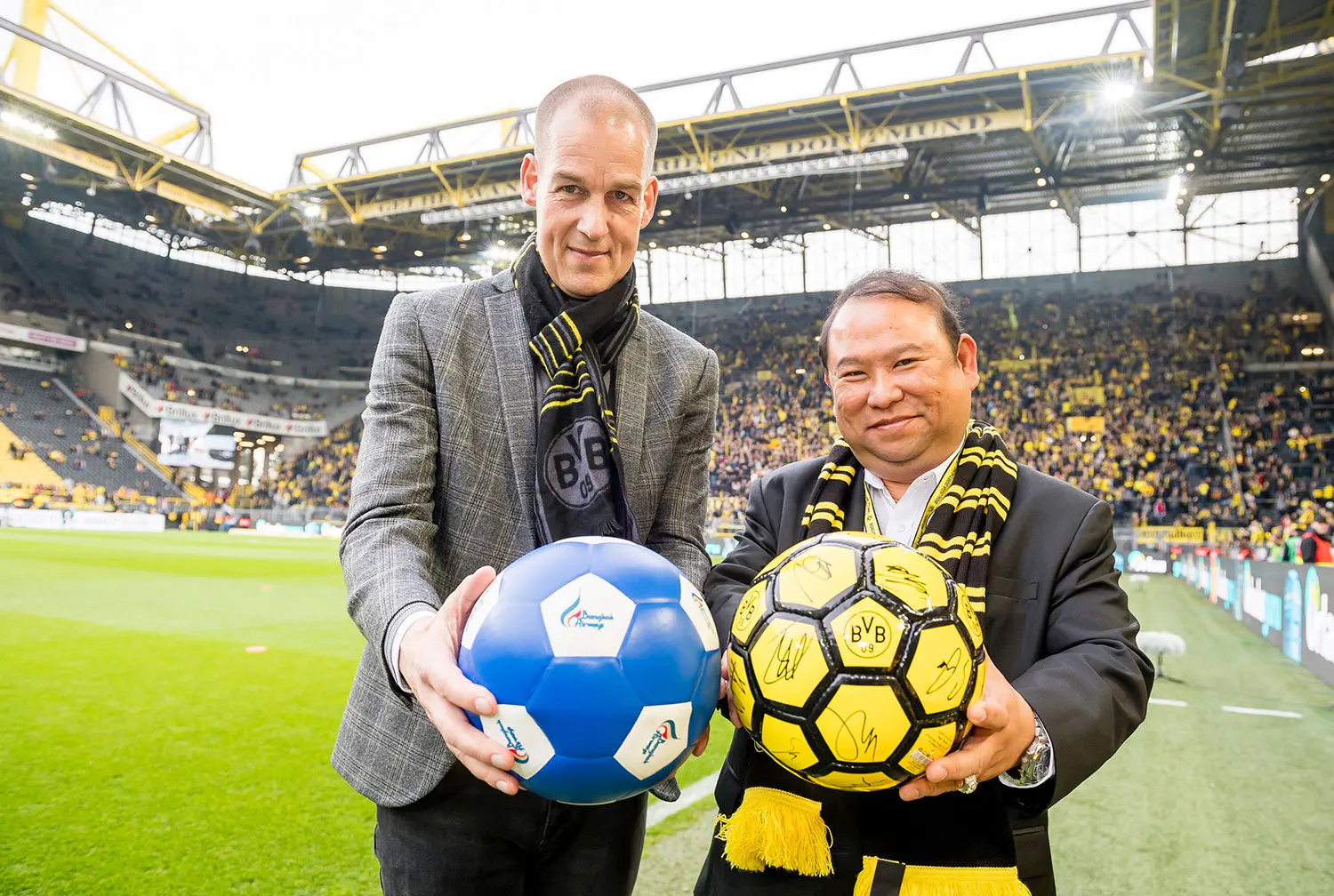 Borussia-Dortmund-and-Bangkok-Airways
