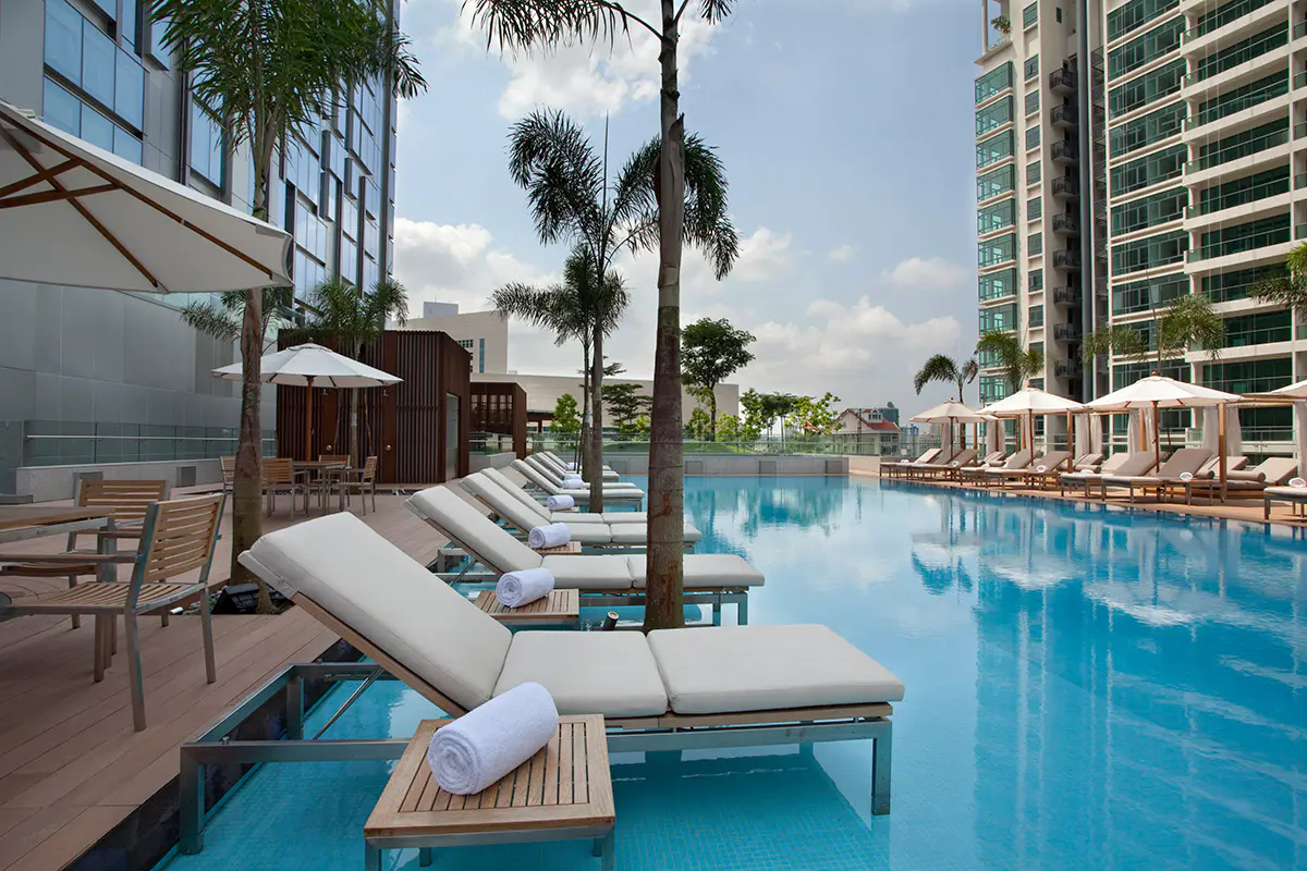 Oasia Pool