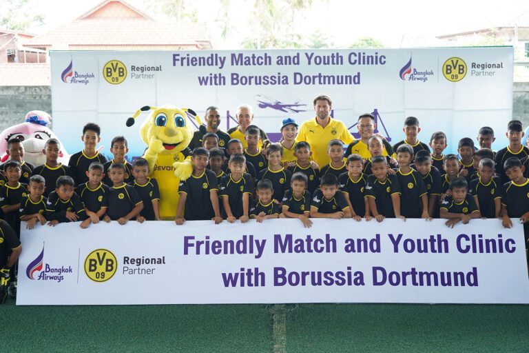 Bangkok-Airways-and-Borussia-Dortmund-to-organize--a-football-clinic-for-kids-in-Koh-Samui1