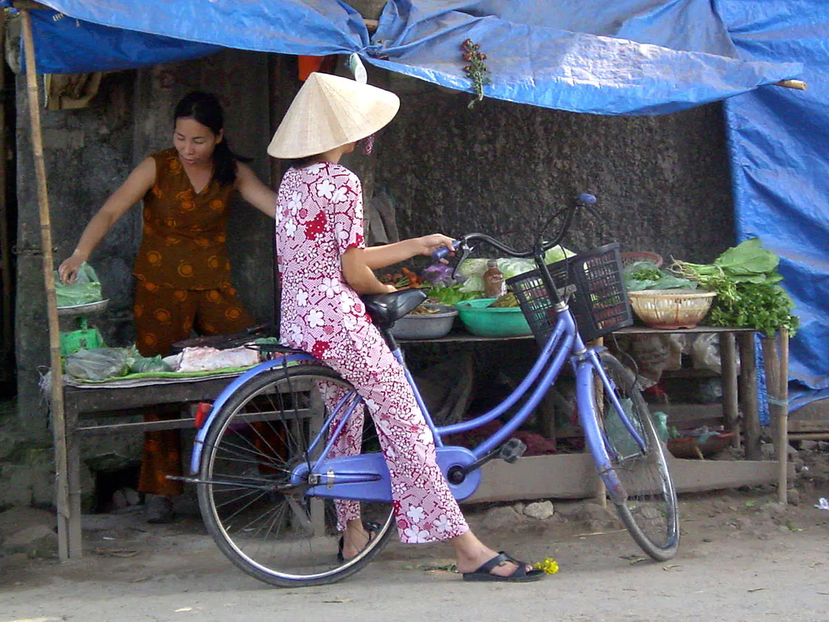PeopleOnBike5