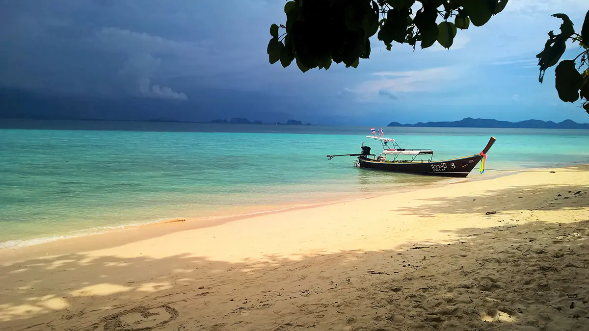 Thailand-Sueden-Fischerboot-Tischler-Reisen