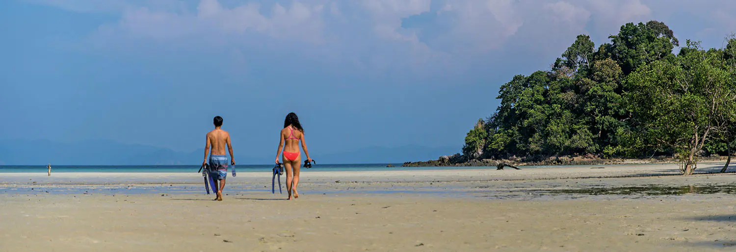 Wa-Ale-activities-snorkel-mangrove-beach-01