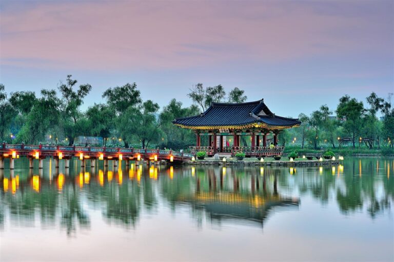 4 The Beauty of Baekje Anzeigebild