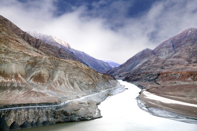 9x Dr Ajay Kumar Singh Dreamstime.com 35731324 Zanskar river valley and mountains at meeting point with Indus river Ladakh