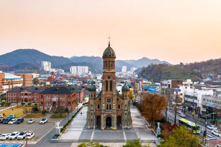 Jeondong Catholic Cathedral k