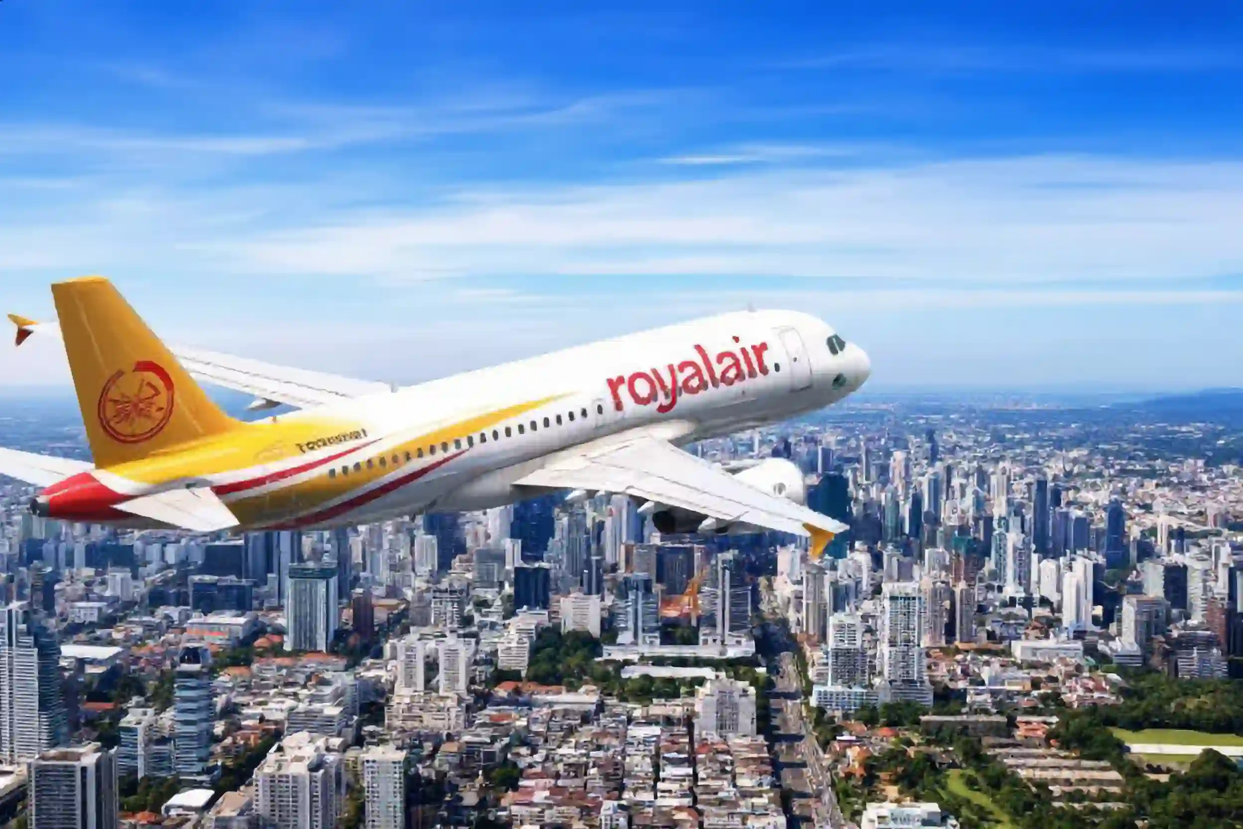 Flugzeug von Royal Air Philippines am Gate - Symbolbild für Luftfahrtkrise