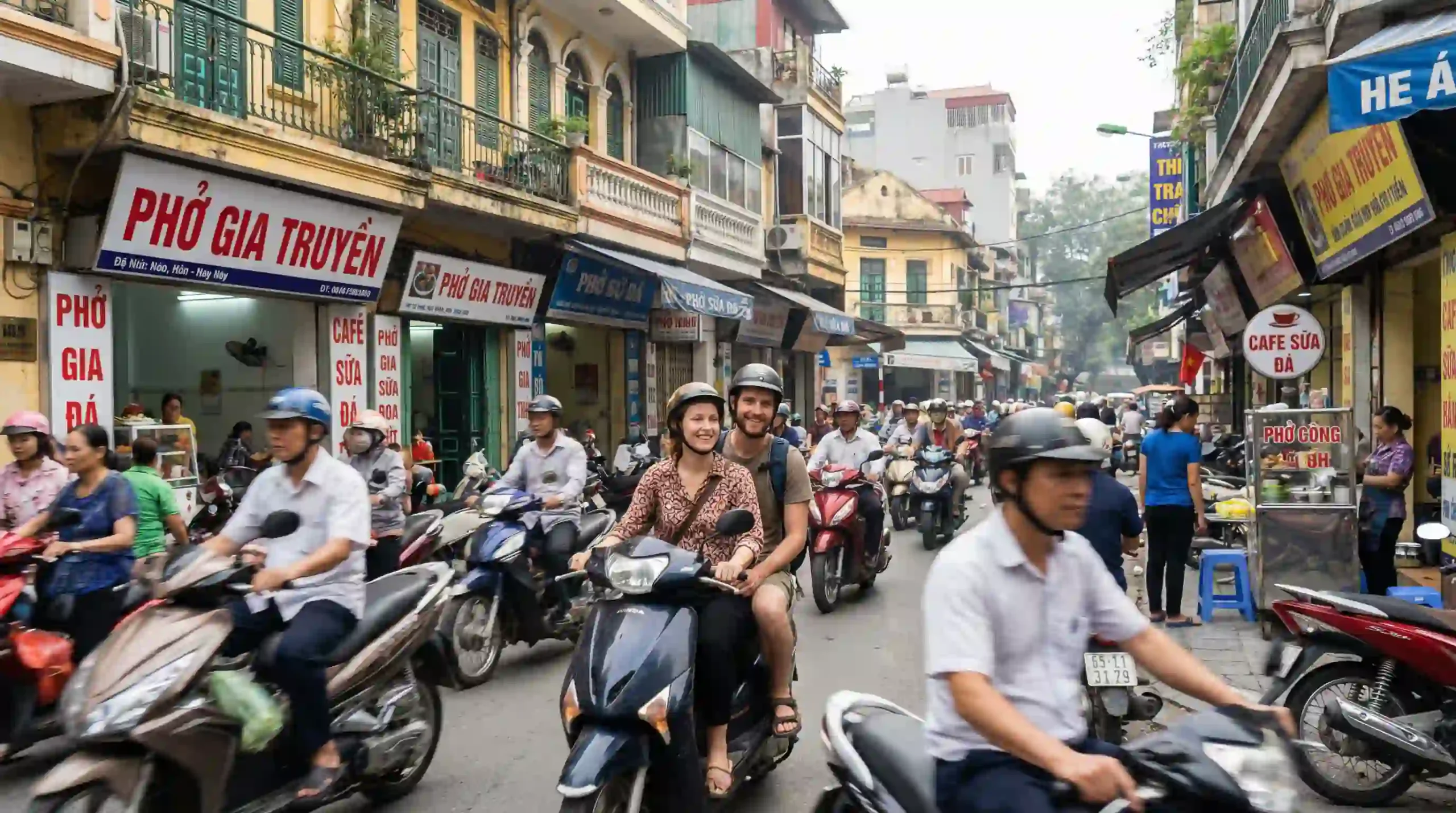 Motorroller im Straßenverkehr Südostasiens